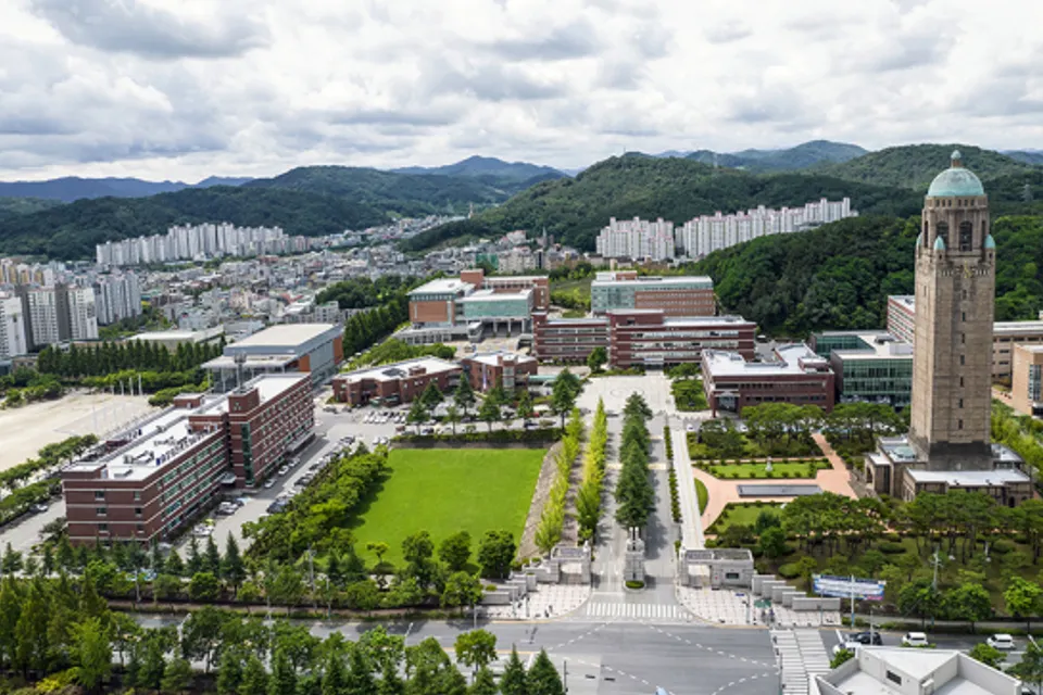 Khuôn viên Đại học Khoa học và Công nghệ Daejeon